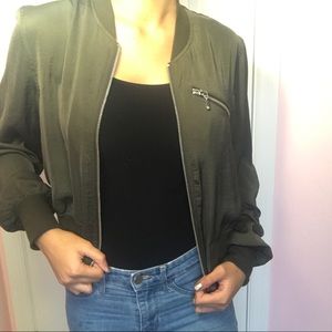 Cropped Green Jacket